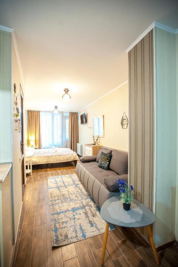 Apartment On L.Meskhishvili Turn Tbilisi Exterior foto